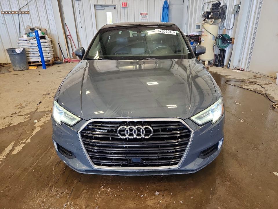 2017 Audi A3 მანქანა იყიდება აუქციონზე, vin: WAUB8GFF1H1074066, აუქციონის ნომერი: 47639946