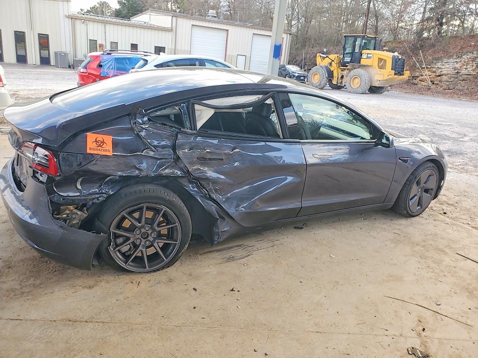 2023 Tesla Model 3 მანქანა იყიდება აუქციონზე, vin: 5YJ3E1EA7PF673949, აუქციონის ნომერი: 79843655