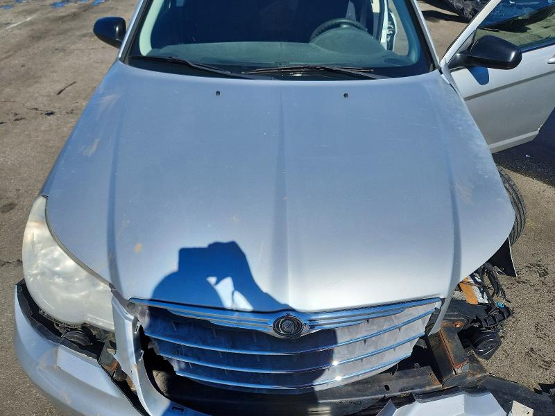 41864656 :رقم المزاد ، 1C3CC4FB4AN118243 vin ، 2010 Chrysler Sebring مزاد بيع