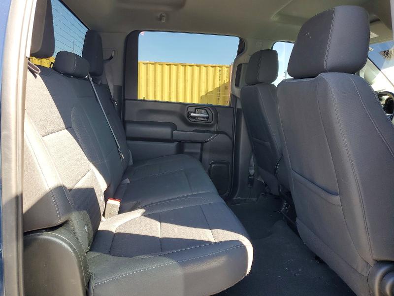 45799316 :رقم المزاد ، 1GC4YNE7XMF282437 vin ، 2021 Chevrolet Silverado مزاد بيع