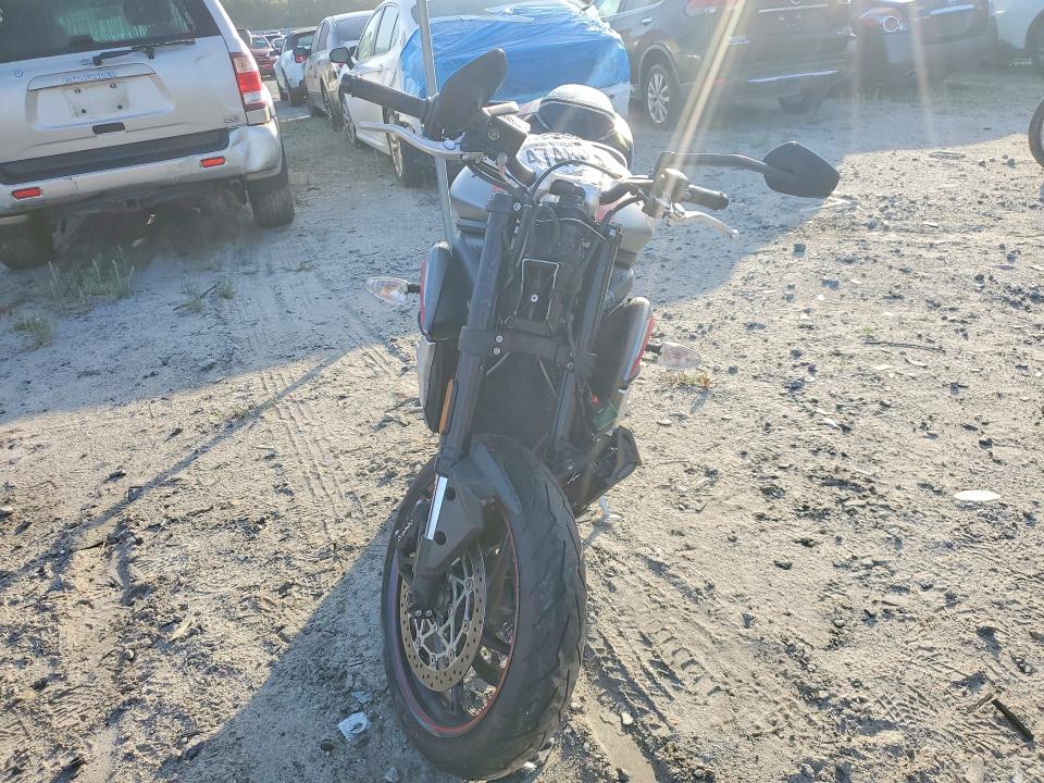 Продаж на аукціоні авто 2022 Triumph Motorcycle Street Triple, vin: SMTA534D6NTAX4988, номер лоту: 47480346