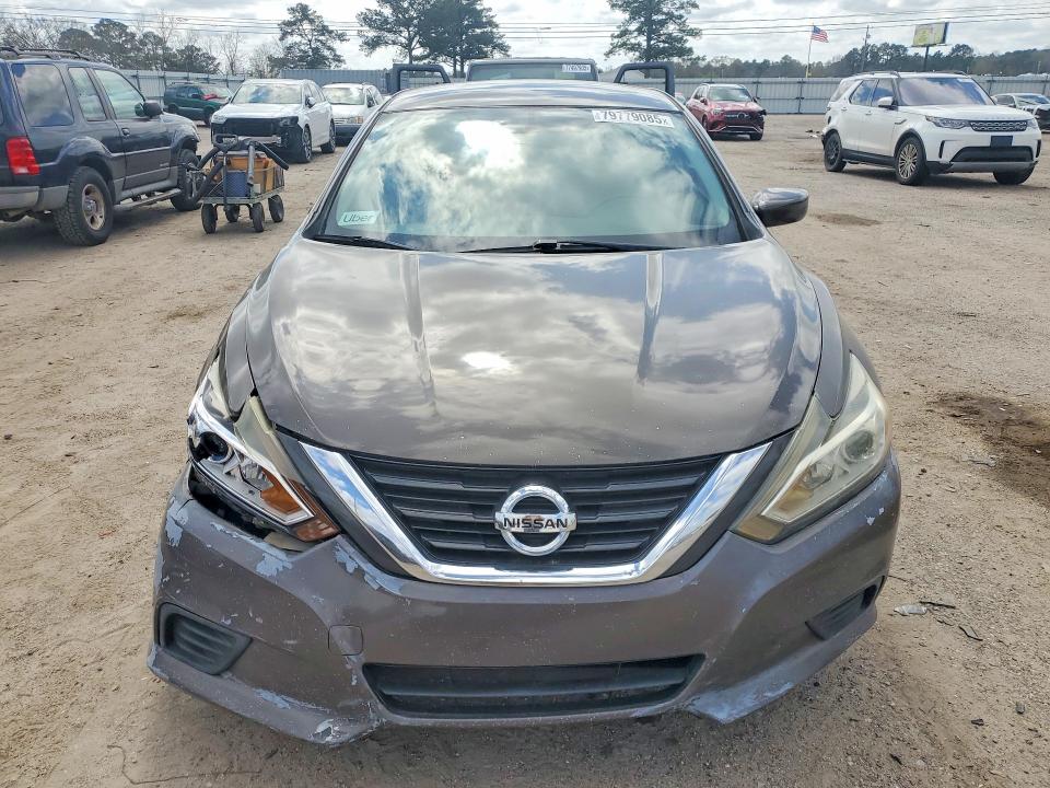 79779085 :رقم المزاد ، 1N4AL3AP0HN304751 vin ، 2017 Nissan Altima مزاد بيع