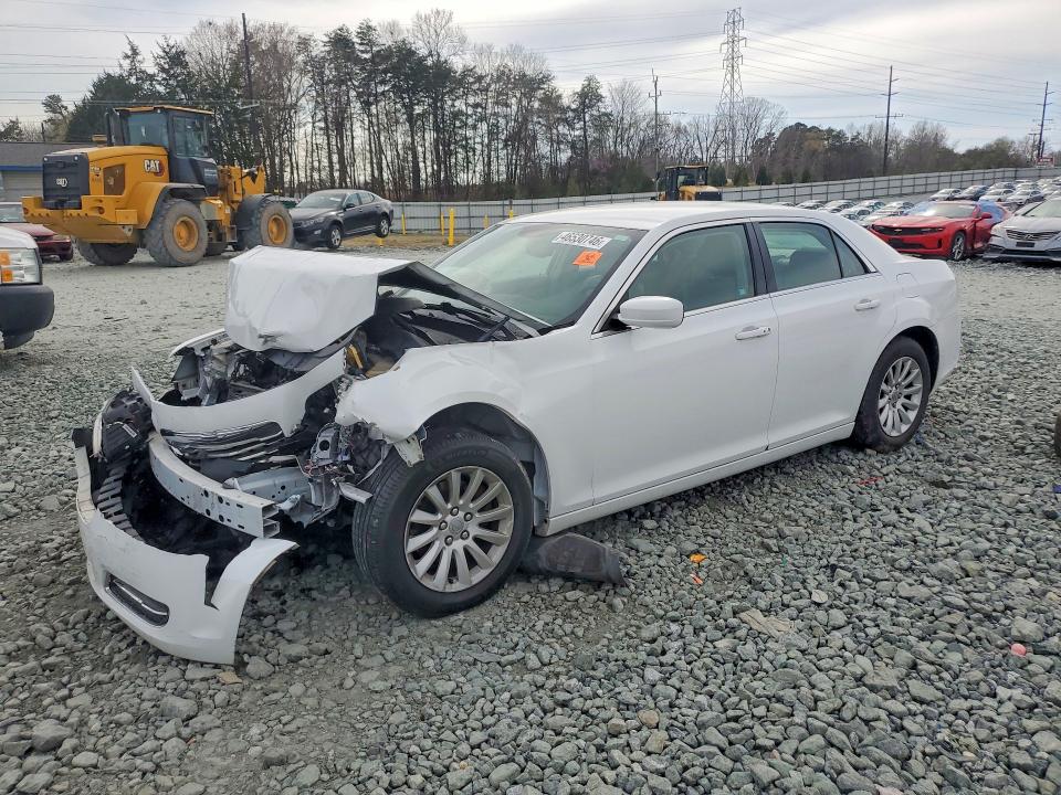 Auction sale of the 2014 Chrysler 300, vin: 2C3CCAAG1EH323020, lot number: 46530746