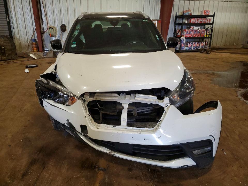 2020 Nissan Kicks მანქანა იყიდება აუქციონზე, vin: 3N1CP5DV3LL524569, აუქციონის ნომერი: 47028566