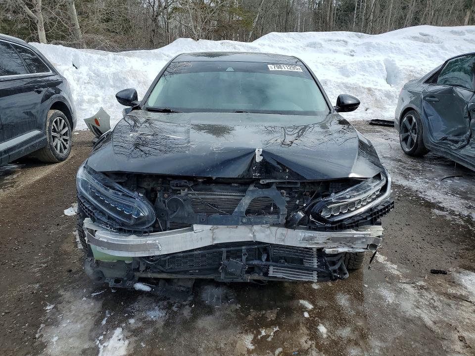 Продажа на аукционе авто 2019 Honda Accord, vin: 1HGCV3F9XKA800504, номер лота: 79811295