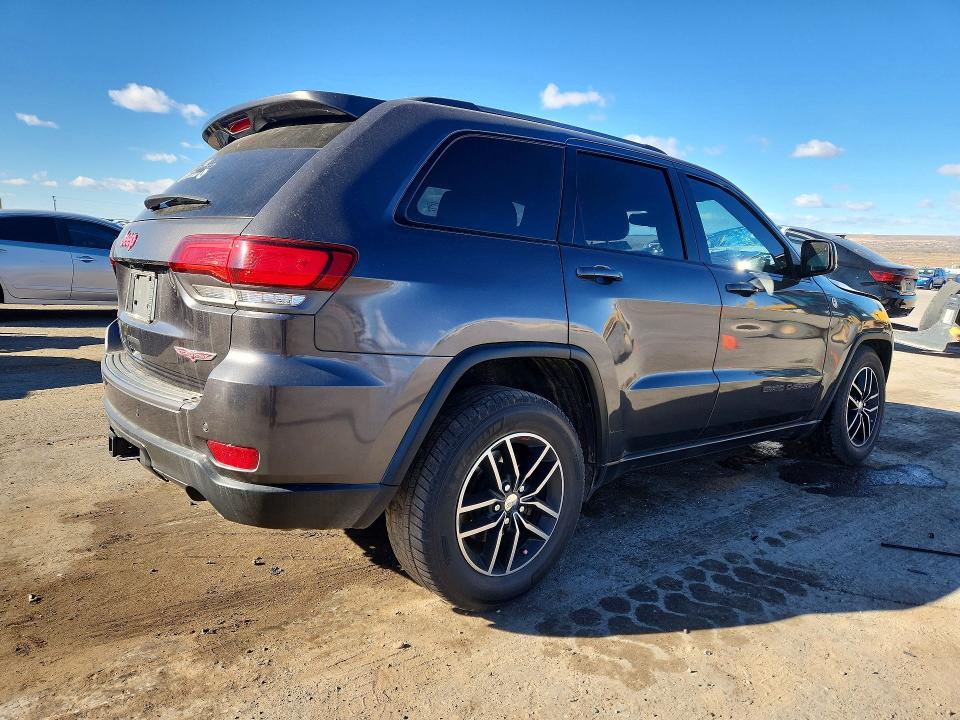 41876026 :رقم المزاد ، 1C4RJFLG2HC932873 vin ، 2017 Jeep Grand Cherokee مزاد بيع