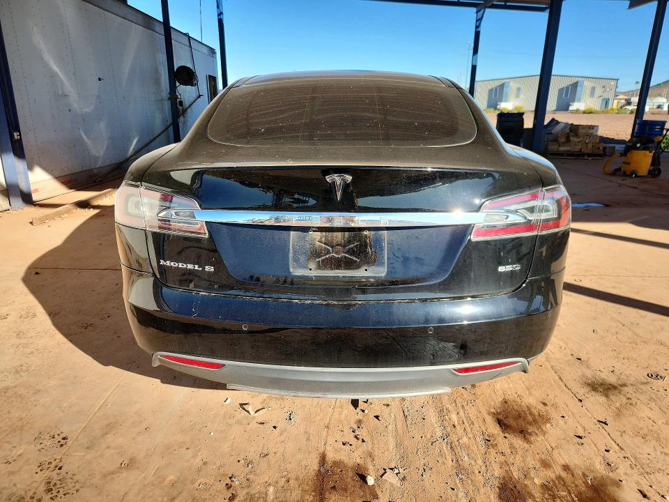 2015 Tesla Model S მანქანა იყიდება აუქციონზე, vin: 5YJSA1H25FF086482, აუქციონის ნომერი: 45603256