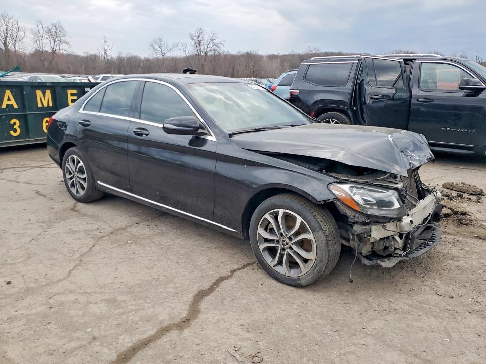 Продаж на аукціоні авто 2017 Mercedes-benz C, vin: 55SWF4KB5HU219661, номер лоту: 47397496