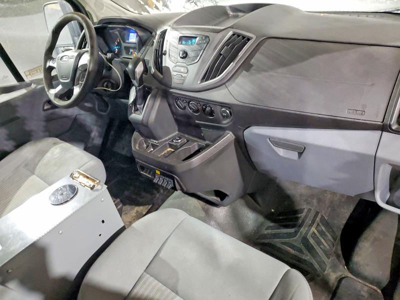Aukcja sprzedaży 2015 Ford Transit, vin: 1FTYR2CM4FKA72948, numer aukcji: 49509196