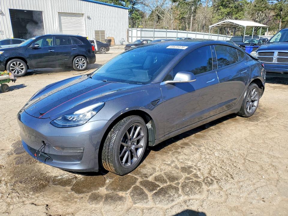 Продажа на аукционе авто 2018 Tesla Model 3, vin: 5YJ3E1EA1JF005099, номер лота: 45625476