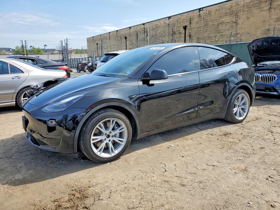 48151386 :رقم المزاد ، 7SAYGDEE4PA183361 vin ، 2023 Tesla Model Y مزاد بيع