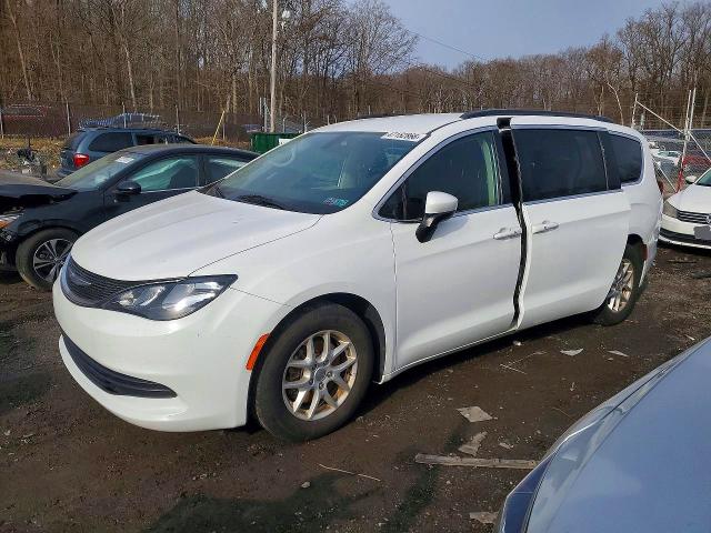 Auction sale of the 2020 Chrysler Voyager, vin: 2C4RC1DG4LR171999, lot number: 47152866