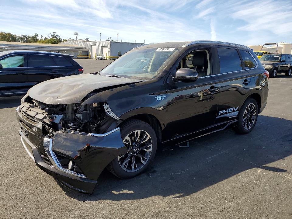 Продаж на аукціоні авто 2018 Mitsubishi Outlander, vin: JA4J24A51JZ030910, номер лоту: 47397346