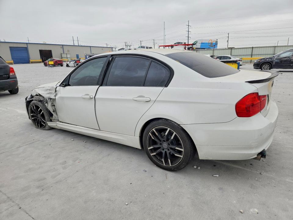 47954416 :رقم المزاد ، WBAPK5C5XBA654138 vin ، 2011 Bmw 328 مزاد بيع