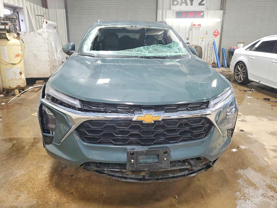 Продажа на аукционе авто 2025 Chevrolet Trax, vin: KL77LHEP8SC039492, номер лота: 45627356