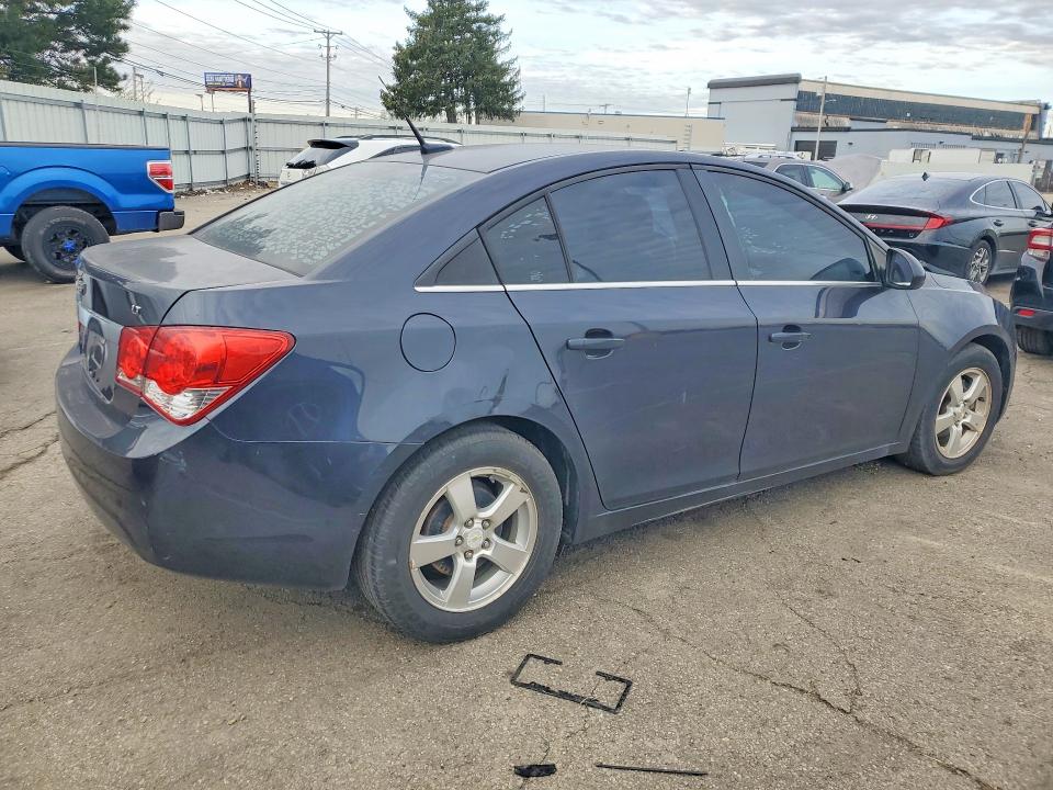 2014 Chevrolet Cruze მანქანა იყიდება აუქციონზე, vin: 1G1PC5SB0E7227827, აუქციონის ნომერი: 47286736