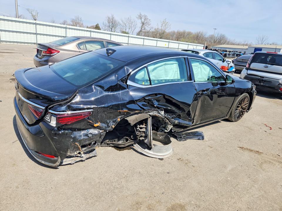 2022 Lexus Es 300h მანქანა იყიდება აუქციონზე, vin: 58ADA1C19NU015271, აუქციონის ნომერი: 47794066