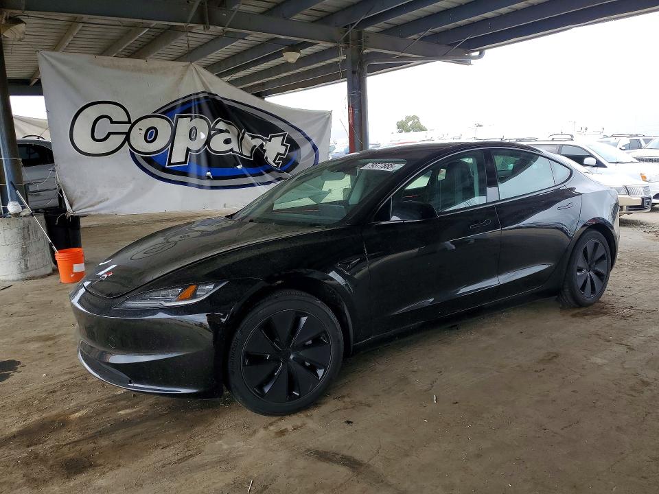 Auction sale of the 2024 Tesla Model 3, vin: 5YJ3E1EA8RF786084, lot number: 79577885