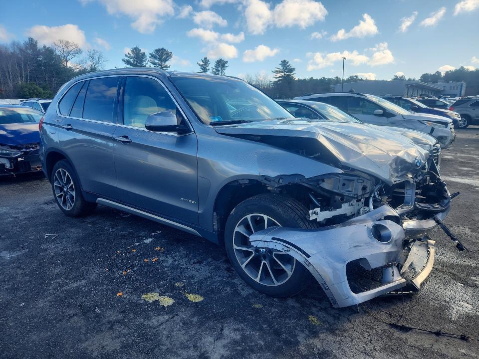 47155646 :رقم المزاد ، 5UXKR0C59J0Y04187 vin ، 2018 Bmw X5 مزاد بيع