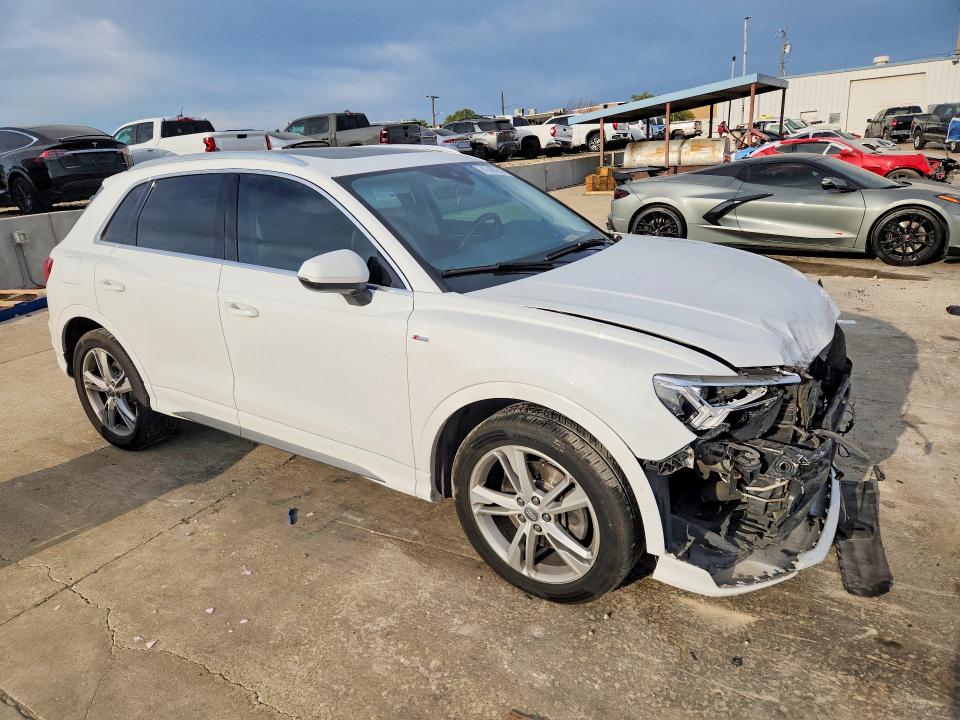 Продажа на аукционе авто 2019 Audi Q3, vin: WA1EECF33K1071842, номер лота: 47467616