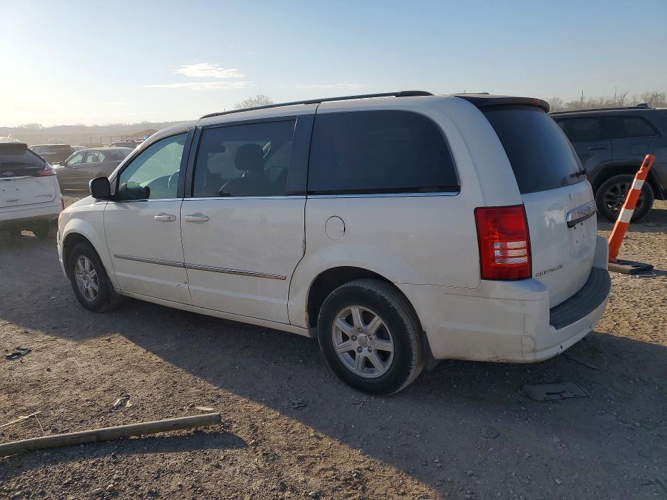 Продаж на аукціоні авто 2010 Chrysler Town & Country, vin: 2A4RR8D11AR399355, номер лоту: 47153286