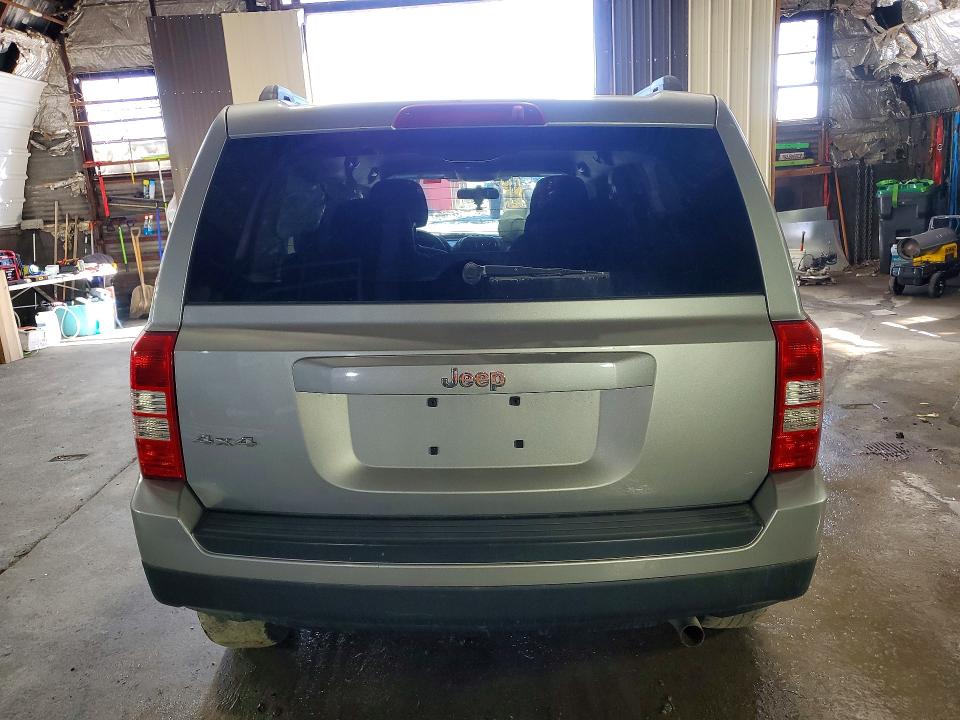 2015 Jeep Patriot მანქანა იყიდება აუქციონზე, vin: 1C4NJRBB8FD347132, აუქციონის ნომერი: 79891665