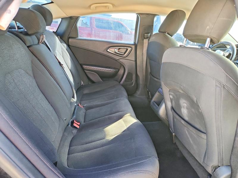 2016 Chrysler 200 მანქანა იყიდება აუქციონზე, vin: 1C3CCCAB5GN101185, აუქციონის ნომერი: 79553285