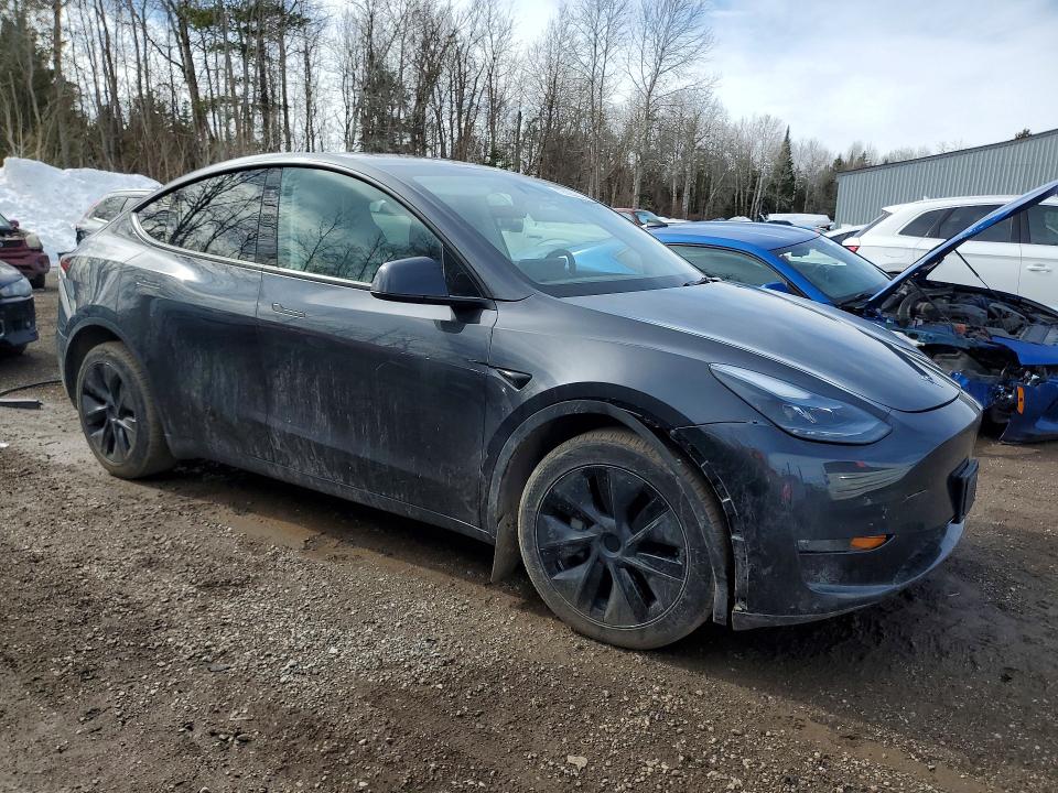 Продаж на аукціоні авто 2025 Tesla Model Y, vin: 7SAYGDEE7SF283787, номер лоту: 79155235