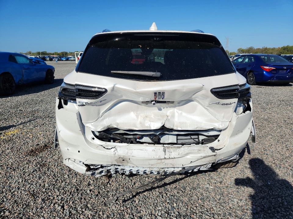 Продажа на аукционе авто 2024 Buick Envision, vin: LRBFZSE44RD016004, номер лота: 45573196