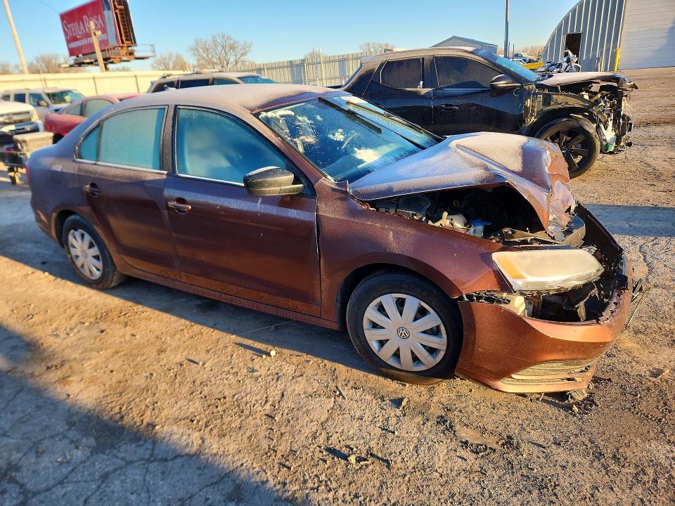 41997086 :رقم المزاد ، 3VW267AJ9GM320915 vin ، 2016 Volkswagen Jetta مزاد بيع