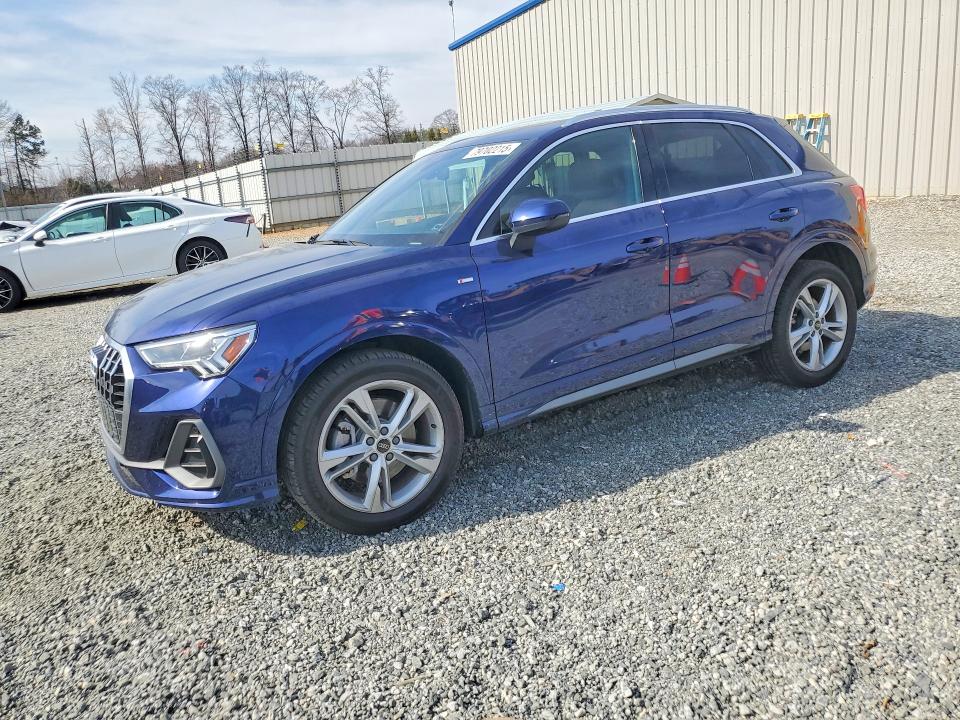 79702215 :رقم المزاد ، WA1EECF38N1056788 vin ، 2022 Audi Q3 مزاد بيع