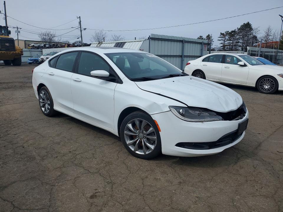 Продажа на аукционе авто 2015 Chrysler 200, vin: 1C3CCCDGXFN543661, номер лота: 41622016