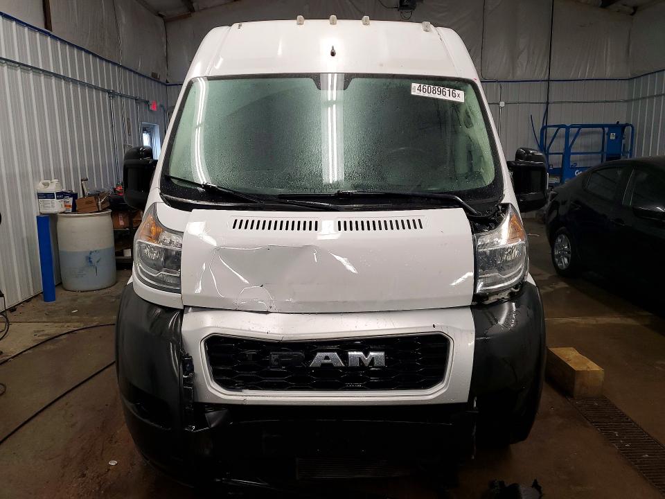 46089616 :رقم المزاد ، 3C6LRVDG9ME511623 vin ، 2021 Ram Promaster 2500 مزاد بيع
