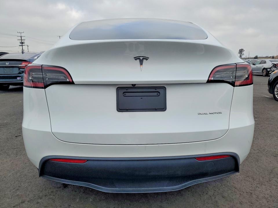 Продаж на аукціоні авто 2023 Tesla Model Y, vin: 7SAYGDEE4PA092039, номер лоту: 45542876