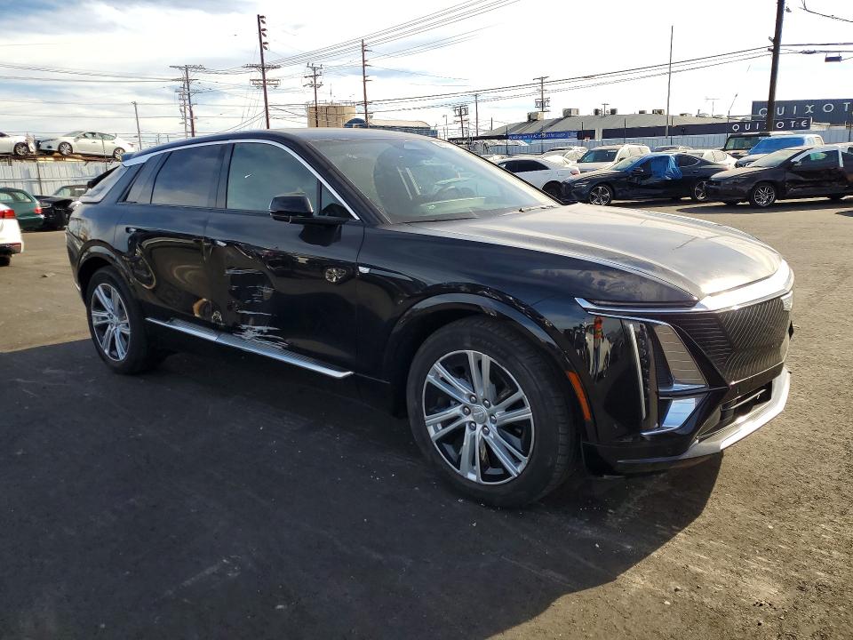 Продажа на аукционе авто 2024 Cadillac Lyriq, vin: 1GYKPMRL6RZ138041, номер лота: 45666416