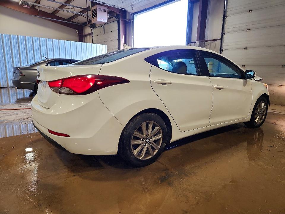 Продажа на аукционе авто 2015 Hyundai Elantra, vin: 5NPDH4AE3FH584627, номер лота: 46533646