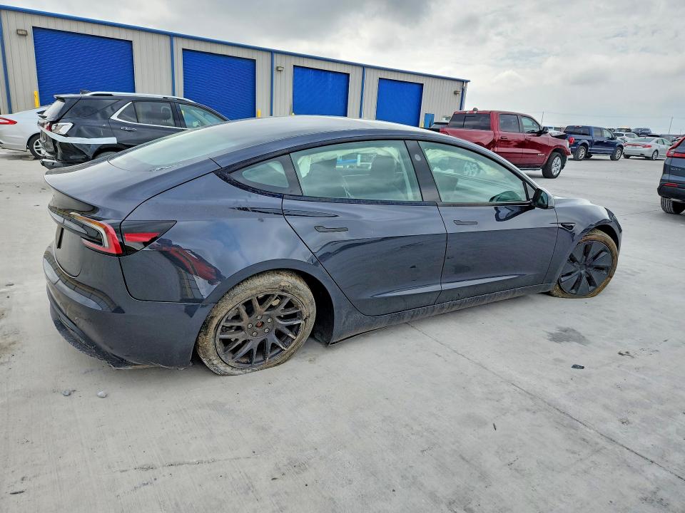Продажа на аукционе авто 2024 Tesla Model 3, vin: 5YJ3E1EA6RF725753, номер лота: 41669466