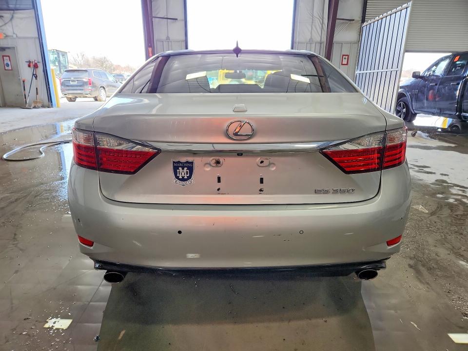 46106106 :رقم المزاد ، JTHBK1GG1D2005955 vin ، 2013 Lexus Es 350 مزاد بيع