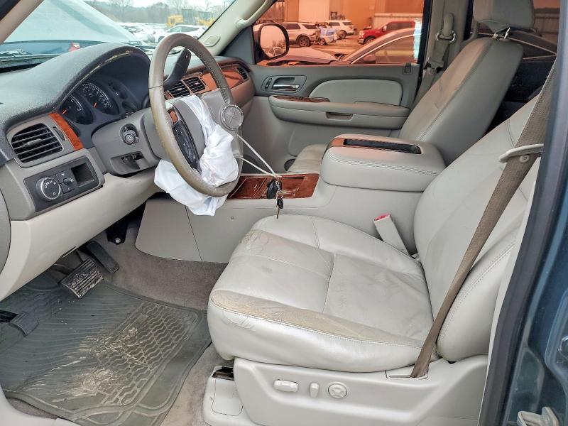 79709885 :رقم المزاد ، 1GNFC13048R120532 vin ، 2008 Chevrolet Tahoe مزاد بيع