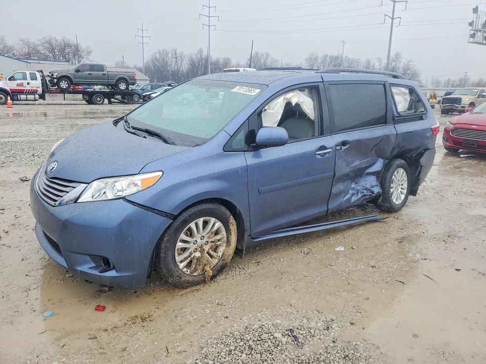 Aukcja sprzedaży 2017 Toyota Sienna, vin: 5TDYZ3DC0HS791055, numer aukcji: 79113565