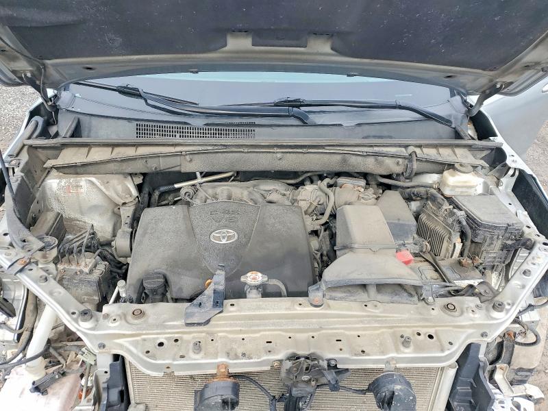 Продаж на аукціоні авто 2018 Toyota Highlander, vin: 5TDZZRFH1JS276751, номер лоту: 41895546