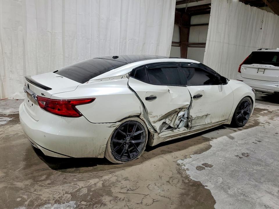 41706106 :رقم المزاد ، 1N4AA6AP5GC397669 vin ، 2016 Nissan Maxima مزاد بيع