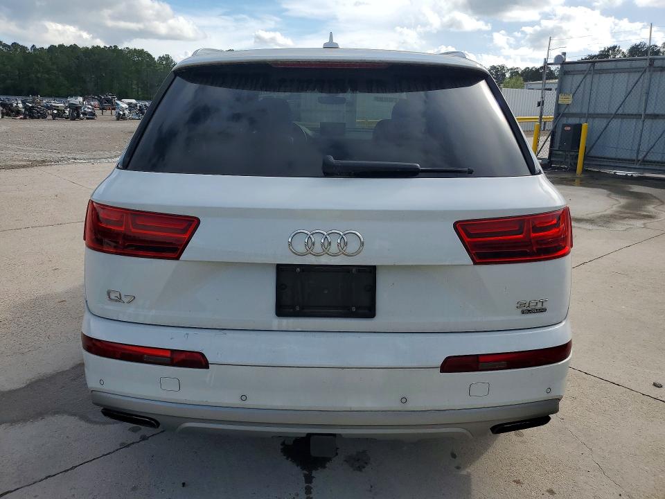 Продажа на аукционе авто 2018 Audi Q7, vin: WA1VAAF73JD043006, номер лота: 48254326
