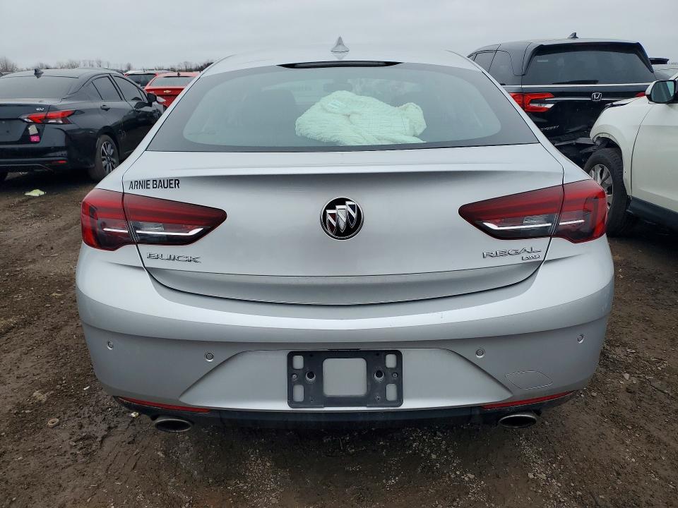 41816796 :رقم المزاد ، W04GR6SX9J1099487 vin ، 2018 Buick Regal مزاد بيع