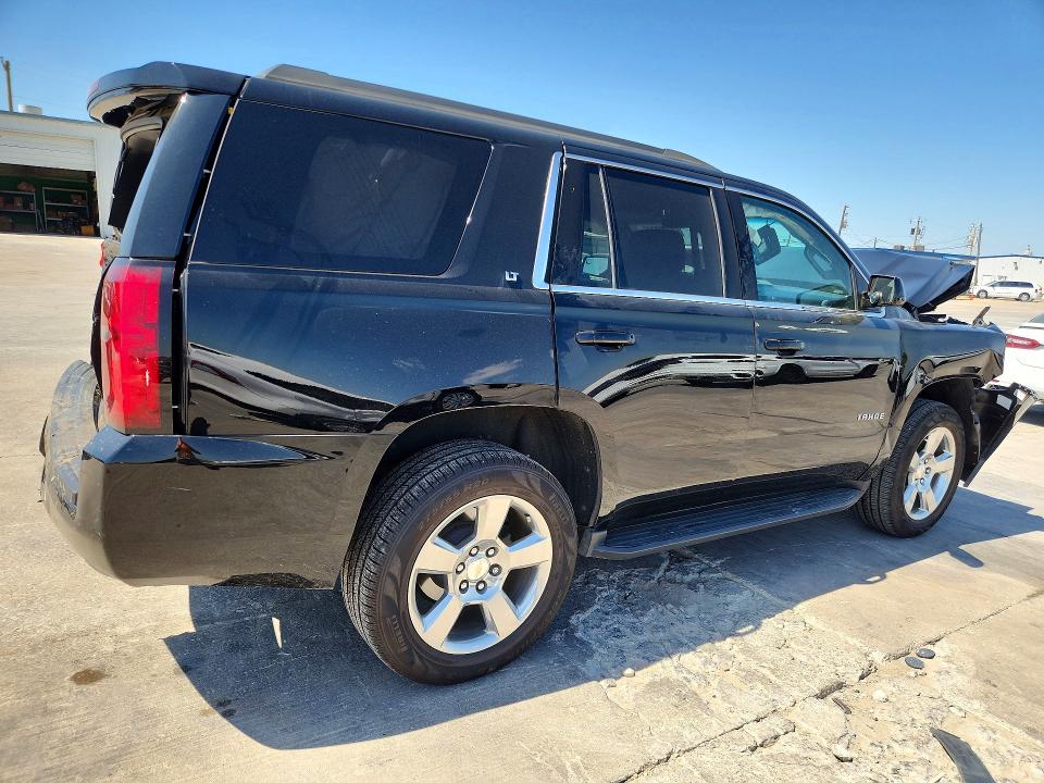 47792346 :رقم المزاد ، 1GNSCBKC8JR220039 vin ، 2018 Chevrolet Tahoe مزاد بيع