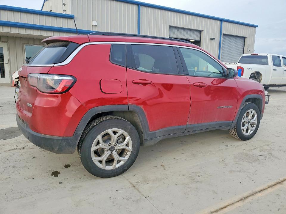 77972015 :رقم المزاد ، 3C4NJDBN6ST570853 vin ، 2025 Jeep Compass مزاد بيع
