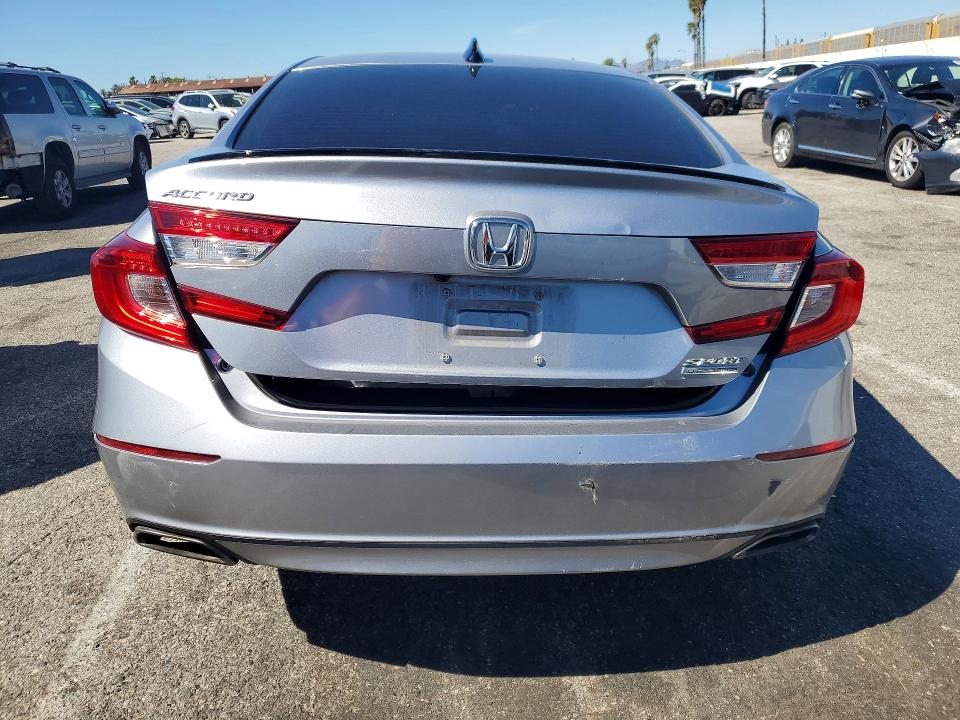 2022 Honda Accord მანქანა იყიდება აუქციონზე, vin: 1HGCV1F45NA097858, აუქციონის ნომერი: 45744326