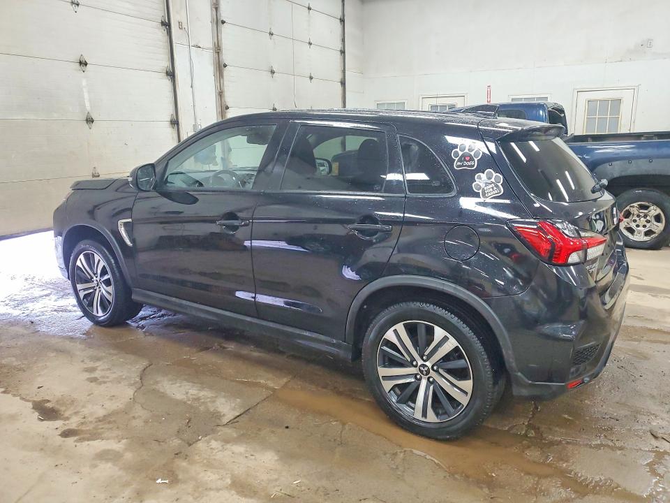 Продаж на аукціоні авто 2022 Mitsubishi Outlander Sport, vin: JA4ARUAUXNU015621, номер лоту: 79635265