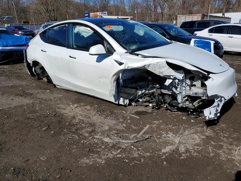 46727226 :رقم المزاد ، 5YJYGDEE0LF047190 vin ، 2020 Tesla Model Y مزاد بيع