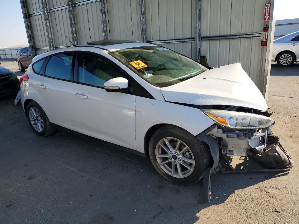 2015 Ford Focus მანქანა იყიდება აუქციონზე, vin: 1FADP3K2XFL242708, აუქციონის ნომერი: 46914256